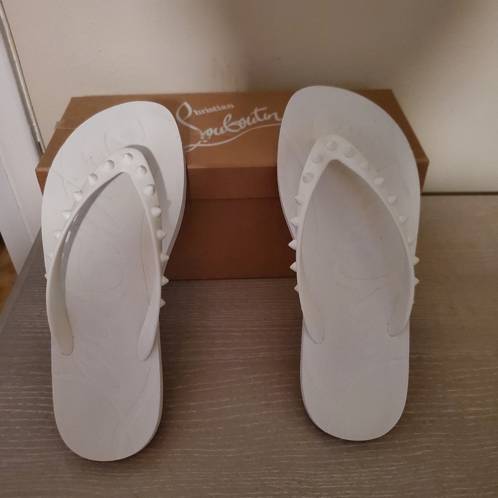 Christian Louboutin White Flip Flop